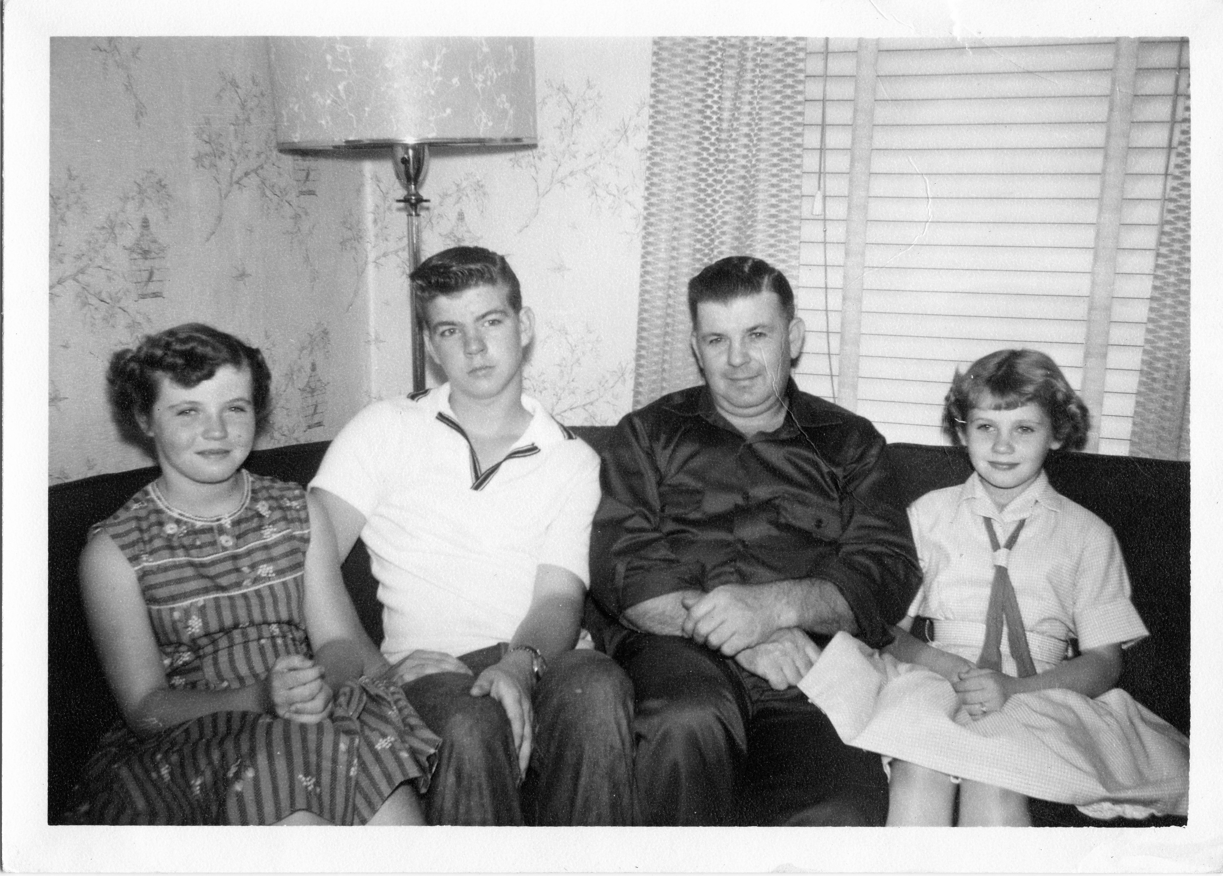   Sorry, image delmar-mcfate-and-children.jpg could not be found!