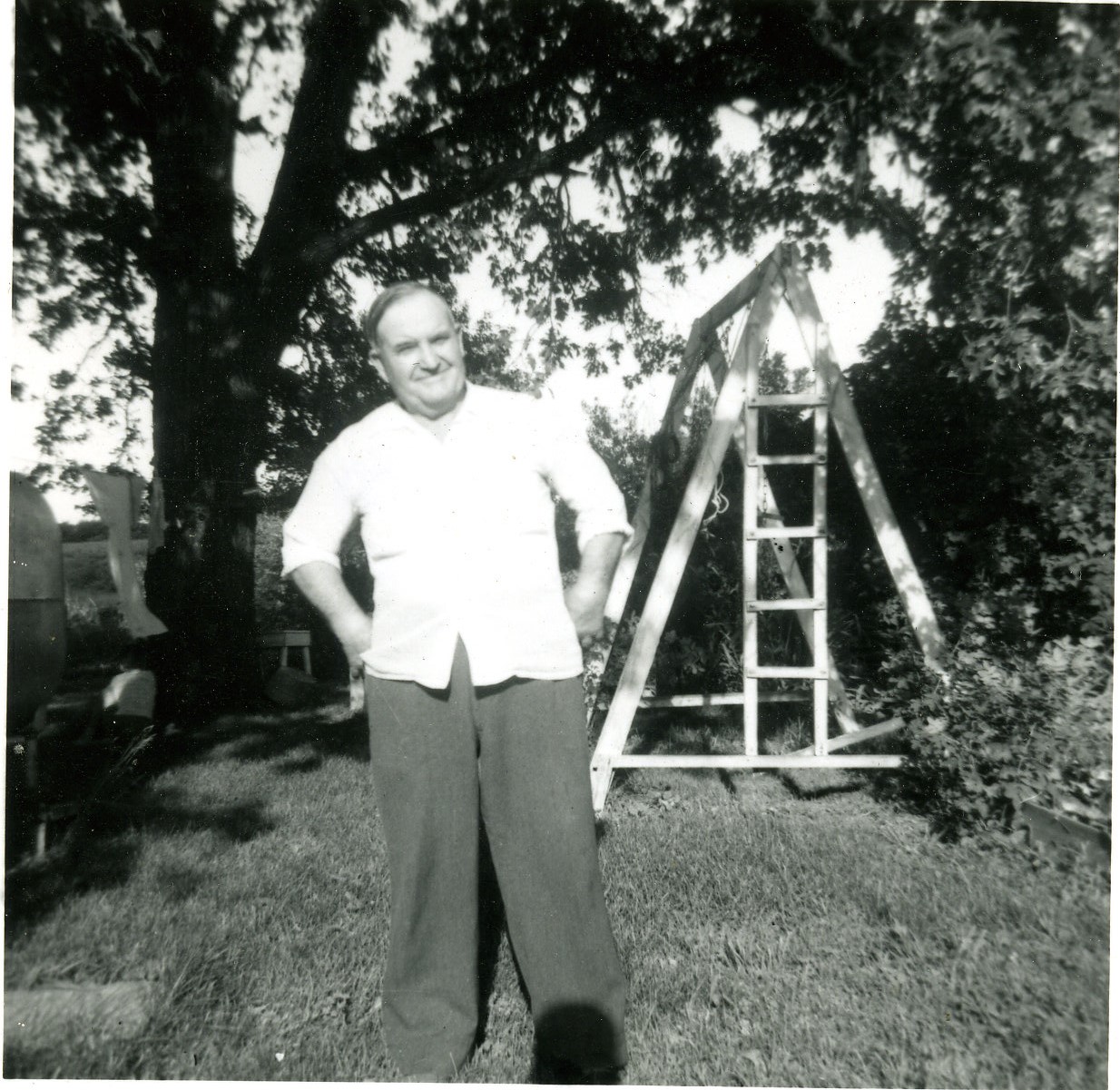   Sorry, image gunder-mikkelson-on-acreage.jpg could not be found!