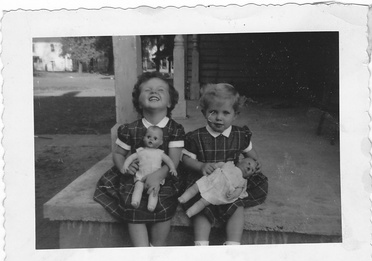  Sorry, image marlene-and-danna-and-babies.jpg could not be found!