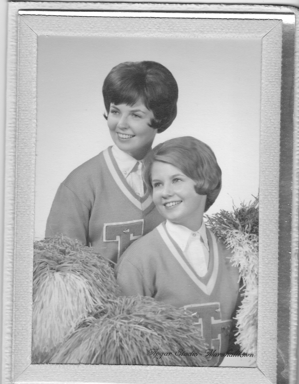   Sorry, image marlene-and-danna-mcfate-cheer-squad.jpg could not be found!