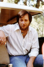   Sorry, image mikkelson-descendant-bill-paddleford.jpg could not be found!