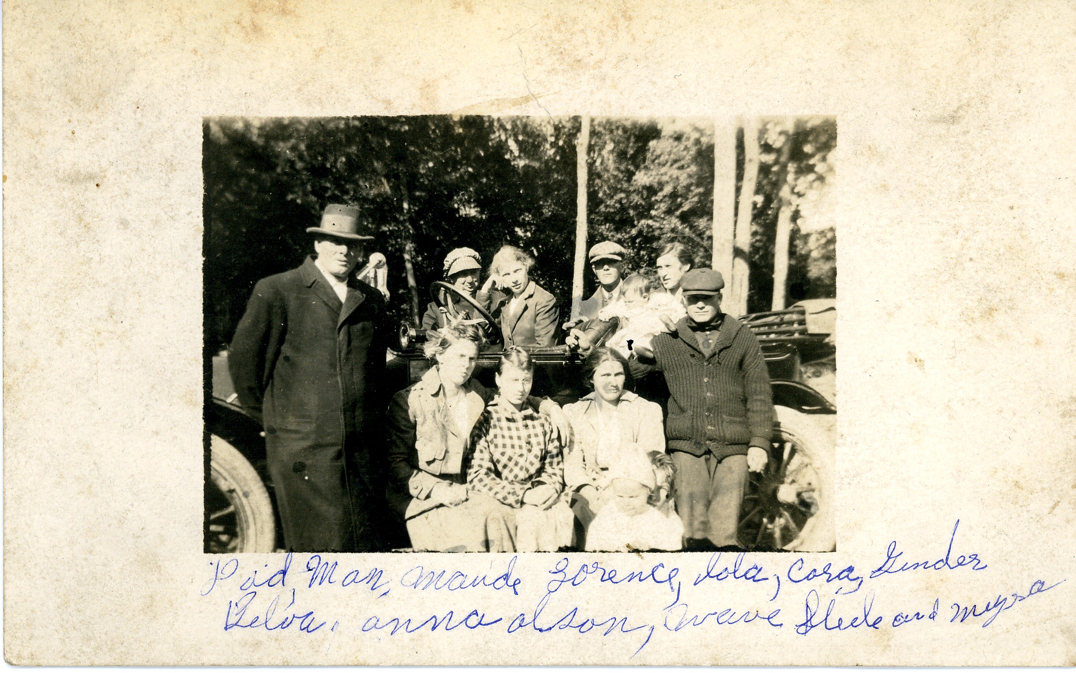   Sorry, image will-ingraham-famandcar.jpg could not be found!